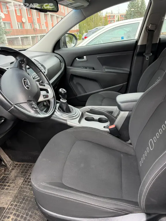 Kia SPORTAGE 1.6 GDi - fotka 6