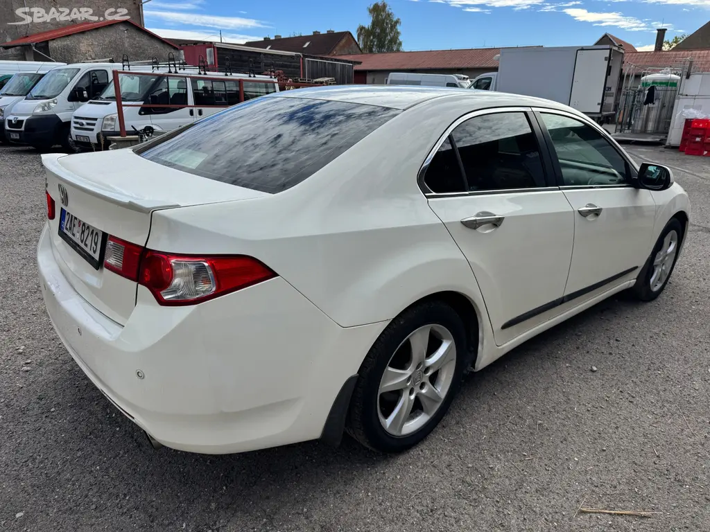 Honda Accord 2008 2.0 VTEC MANUÁL CZ - fotka 5