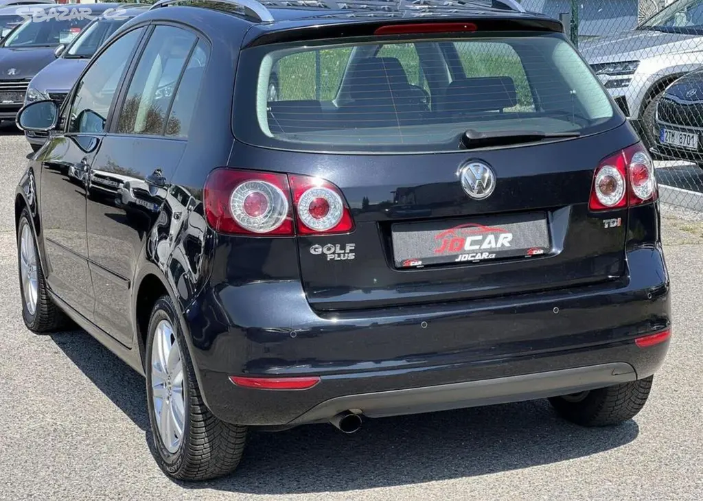Volkswagen Golf Plus 1.6TDi 77kw HIGHLINE DSG - fotka 5