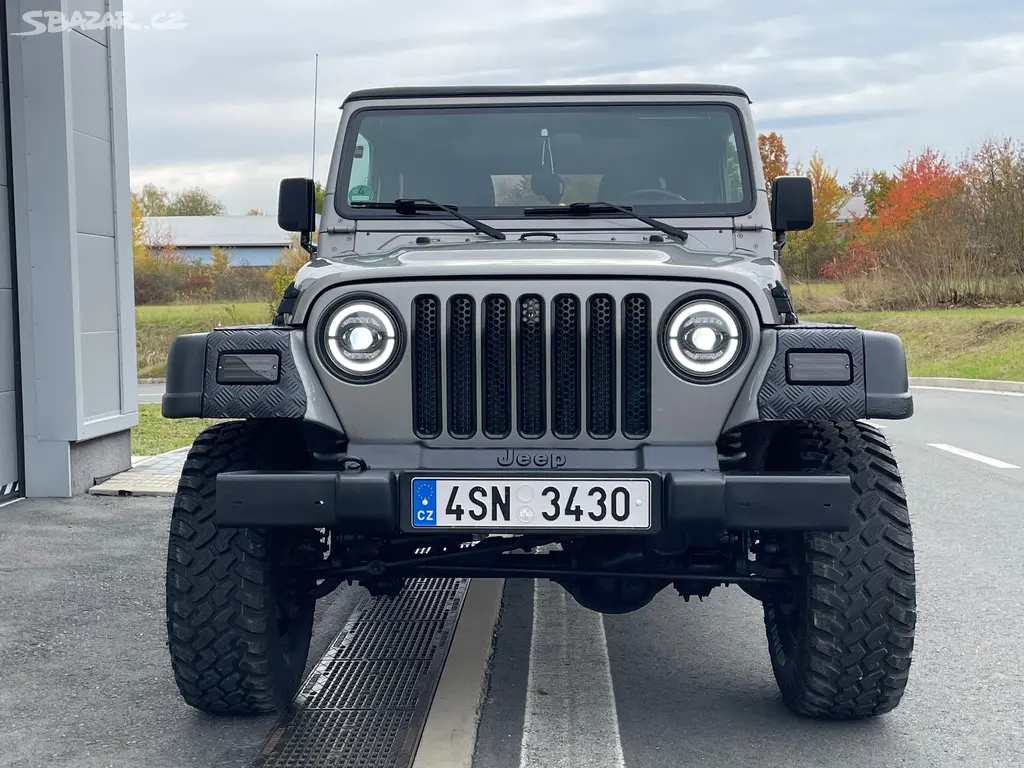 Jeep Wrangler, TJ 2.5i 87kW - fotka 2