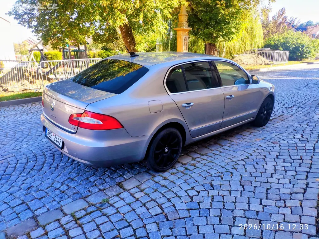 Škoda Superb 1.8 TSI 118 kW, najeto 172.000 km ! - fotka 2