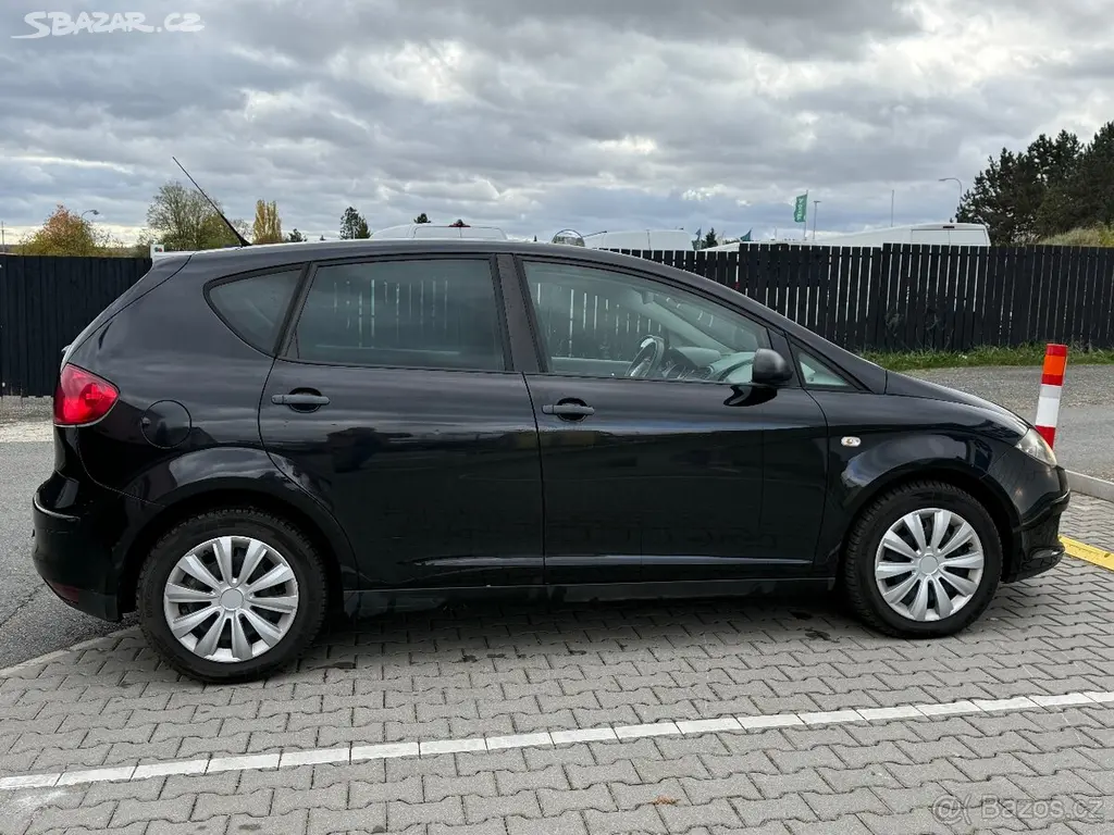 Seat Altea 1.6 benzín 75kw 2006 - fotka 4