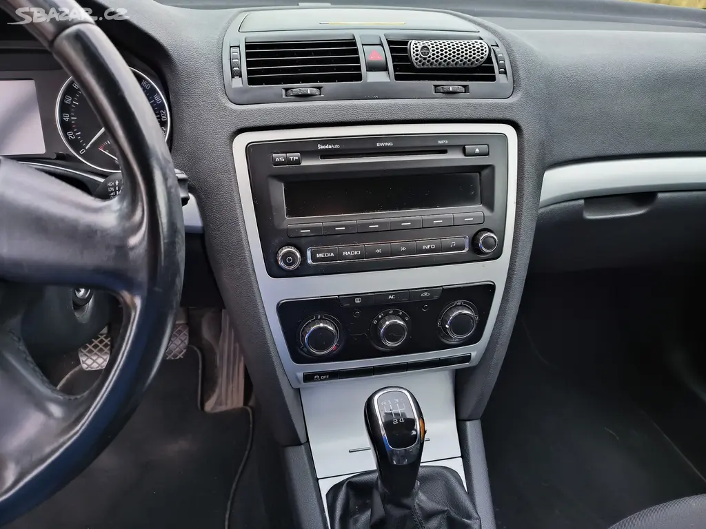 Octavia 1.6 TDI 2011 - fotka 5