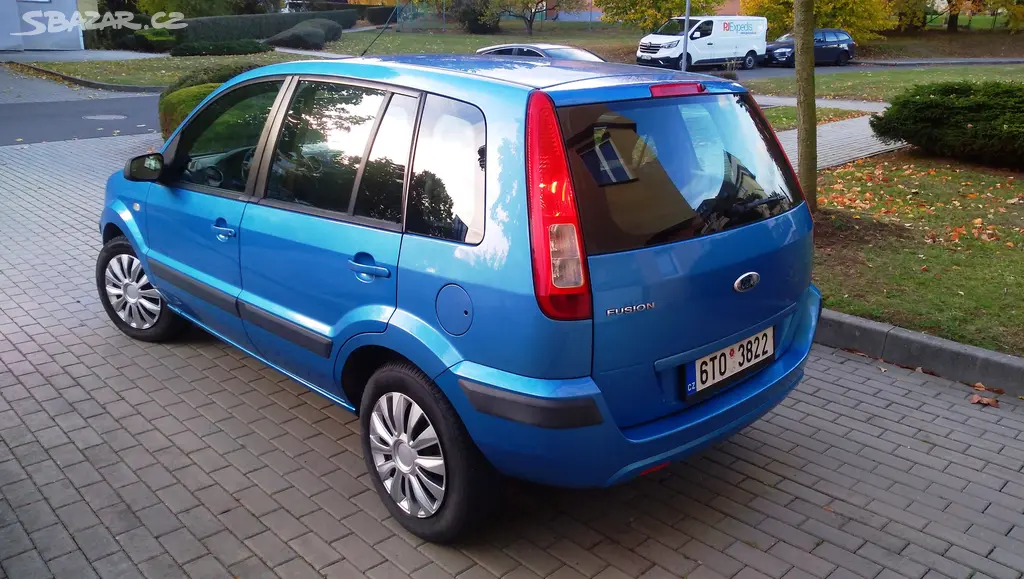 Prodám Ford Fusion 1.4/59Kw benzín r.2009,Původ ČR - fotka 2