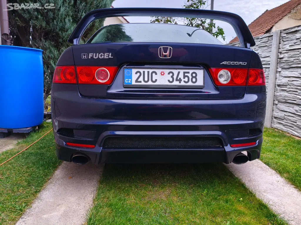 Honda Accord 2,2 CDTI - fotka 6