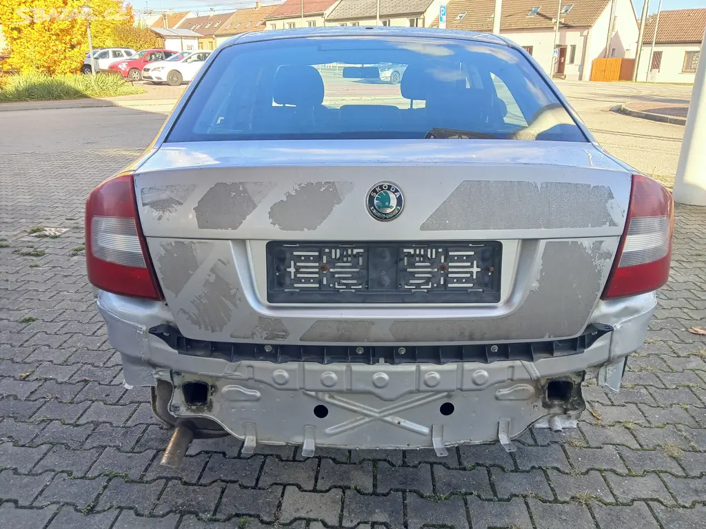 Škoda Octavia, 1.6MPI, 75kW, man., ČR - fotka 4