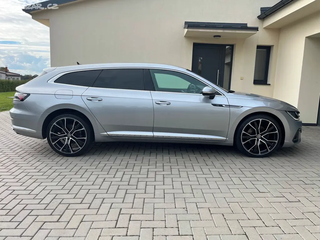 VW Arteon Shooting Brake 2.0TSi R-line - fotka 6
