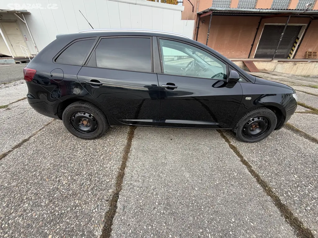 Seat Ibiza ST - fotka 3