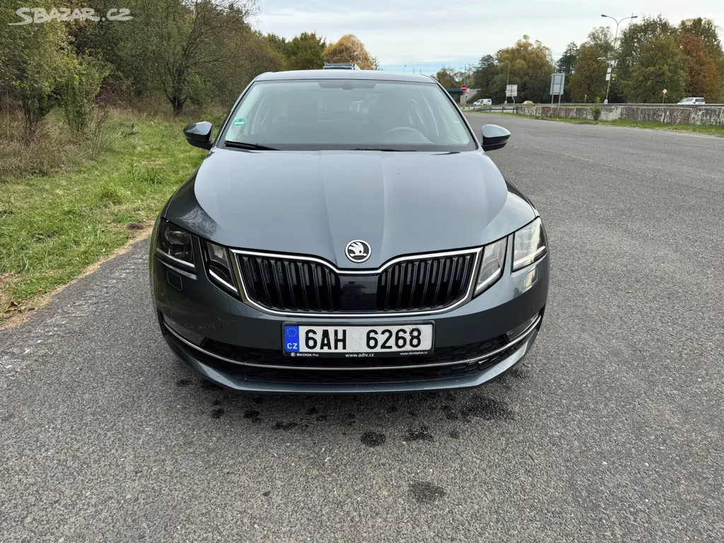 Prodám Škoda Octavia III facelift 1.0 TSI 85 kW - fotka 4