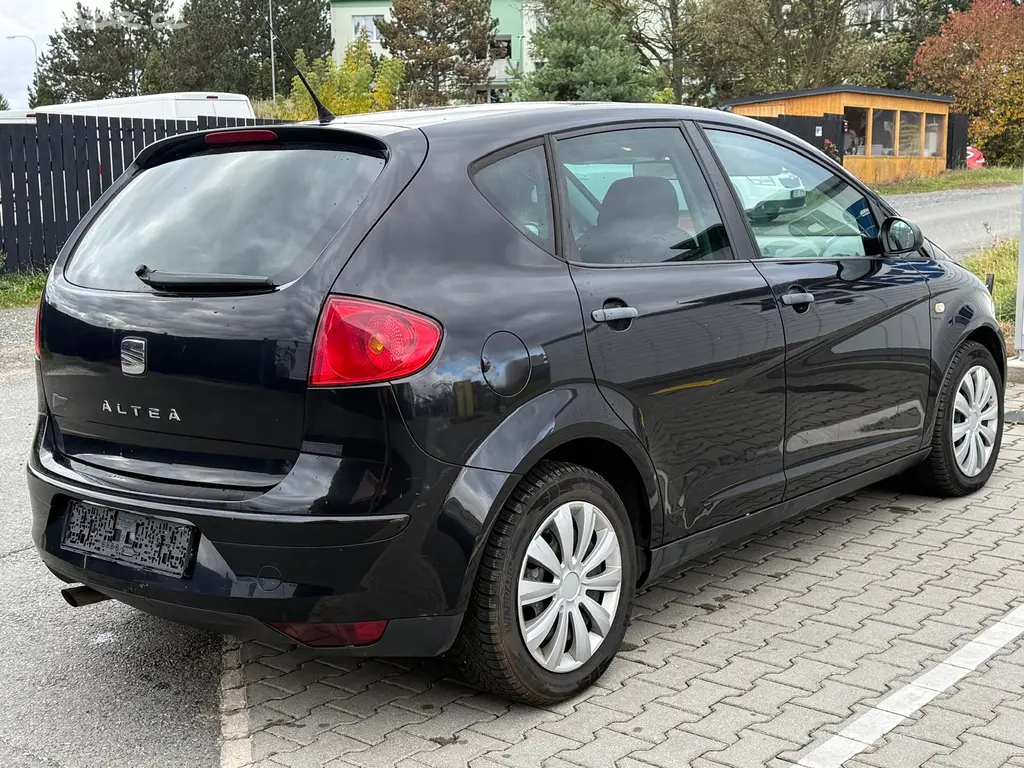Seat ALTEA 1.6 BENZIN 75 KW - fotka 6