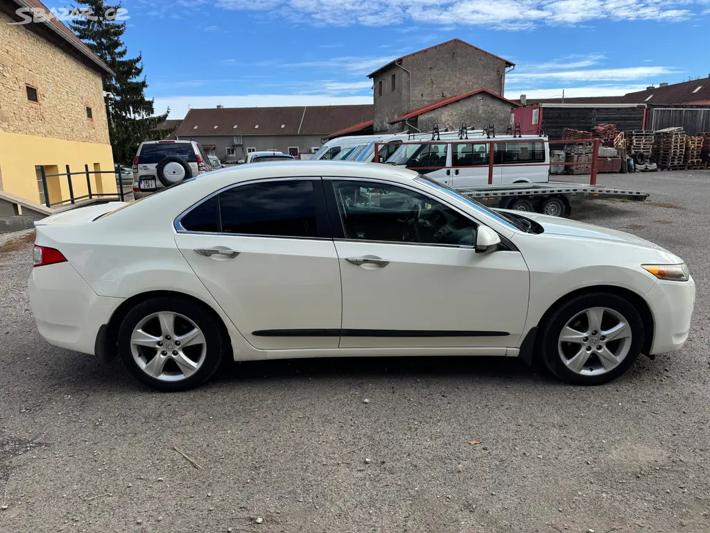 Honda Accord 2008 2.0 VTEC MANUÁL CZ - fotka 4