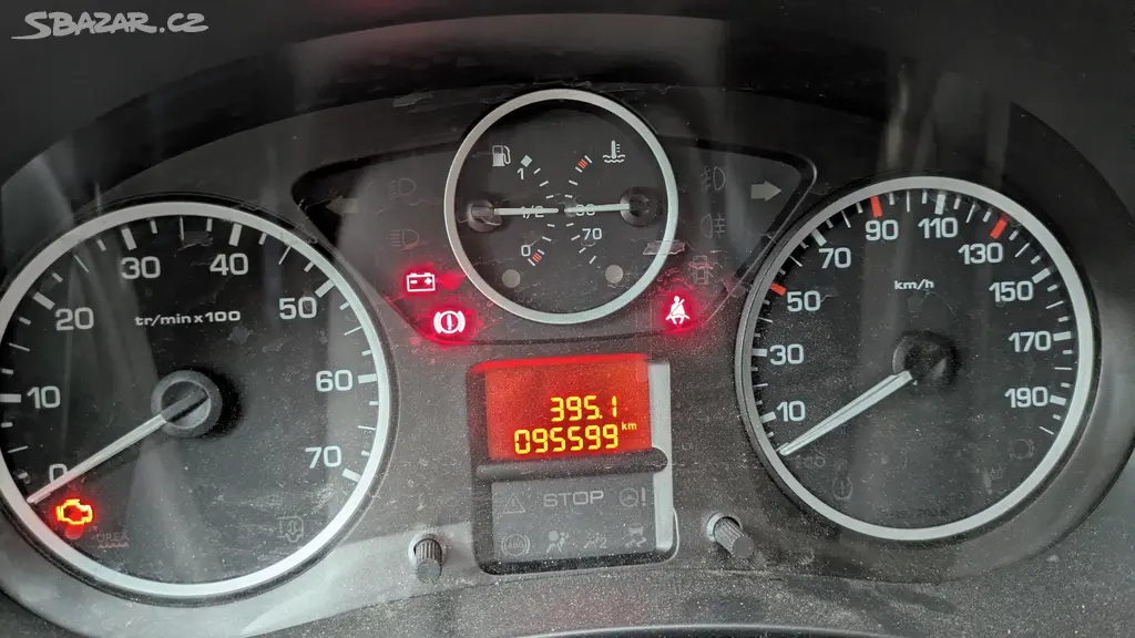 Citroen Berlingo 1.6HDI Multispace [telefon skryt]km - fotka 5