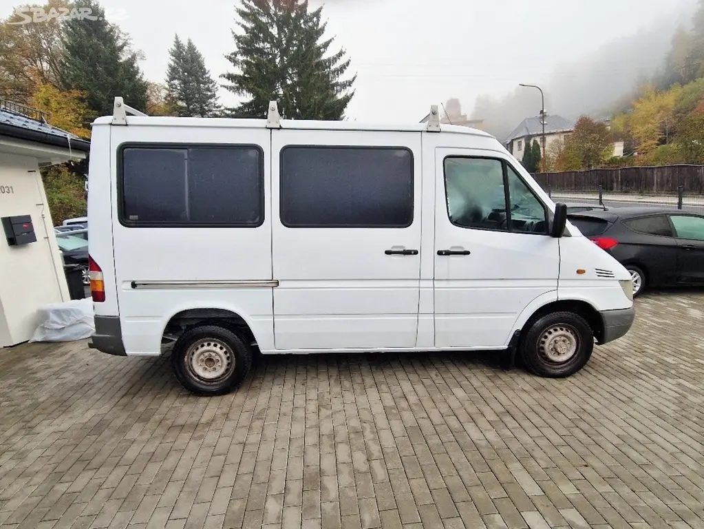 Mercedes-Benz 211, M-B Sprinter 221 CDi, 9 míst - fotka 6