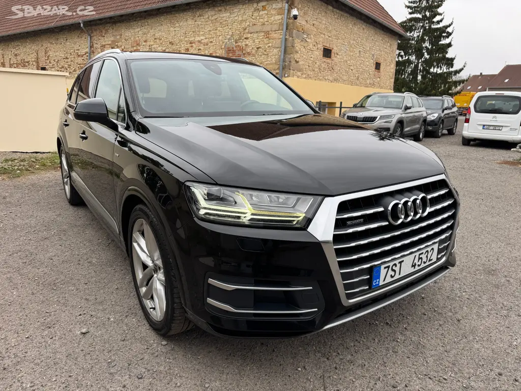 Audi Q7 2015 3.0 TDI 200KW Quattro S-LINE