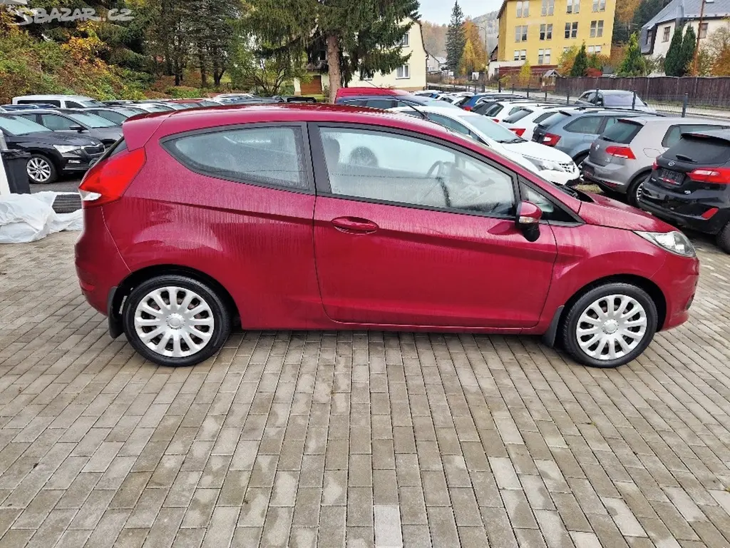 Ford Fiesta, 1.4i (71 kW), 135 tis. km - fotka 6