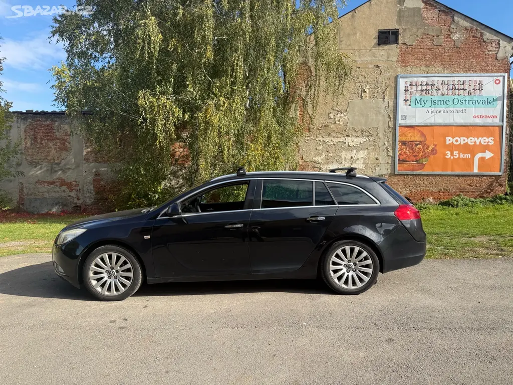 Opel Insignia 2.0CDTI 96kw - VELKÝ SERVIS - fotka 2