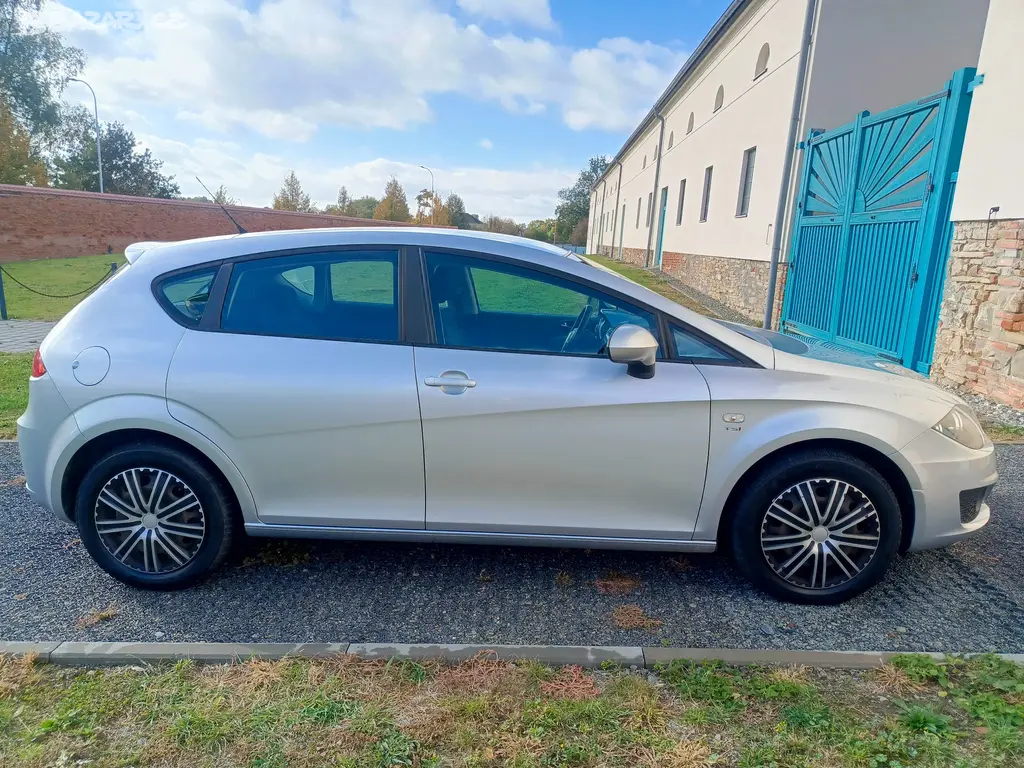 Seat LEON 1.4 TSI 92 KW STYLE - fotka 6