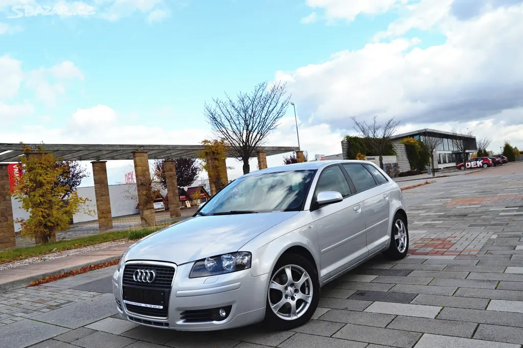 Audi A3 2.0 FSI 110KW SPORTBACK AMBITION/MANUÁL/AC