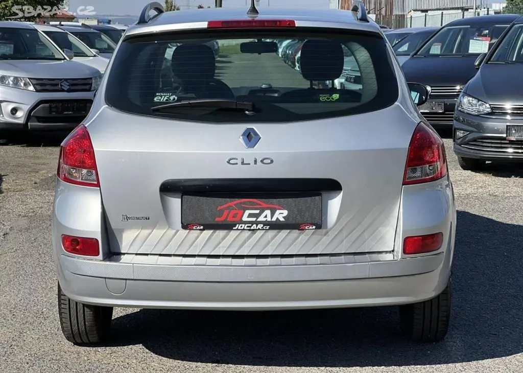 Renault Clio 1.2i 16v KLIMA KOUPENO V ČR manuální - fotka 6