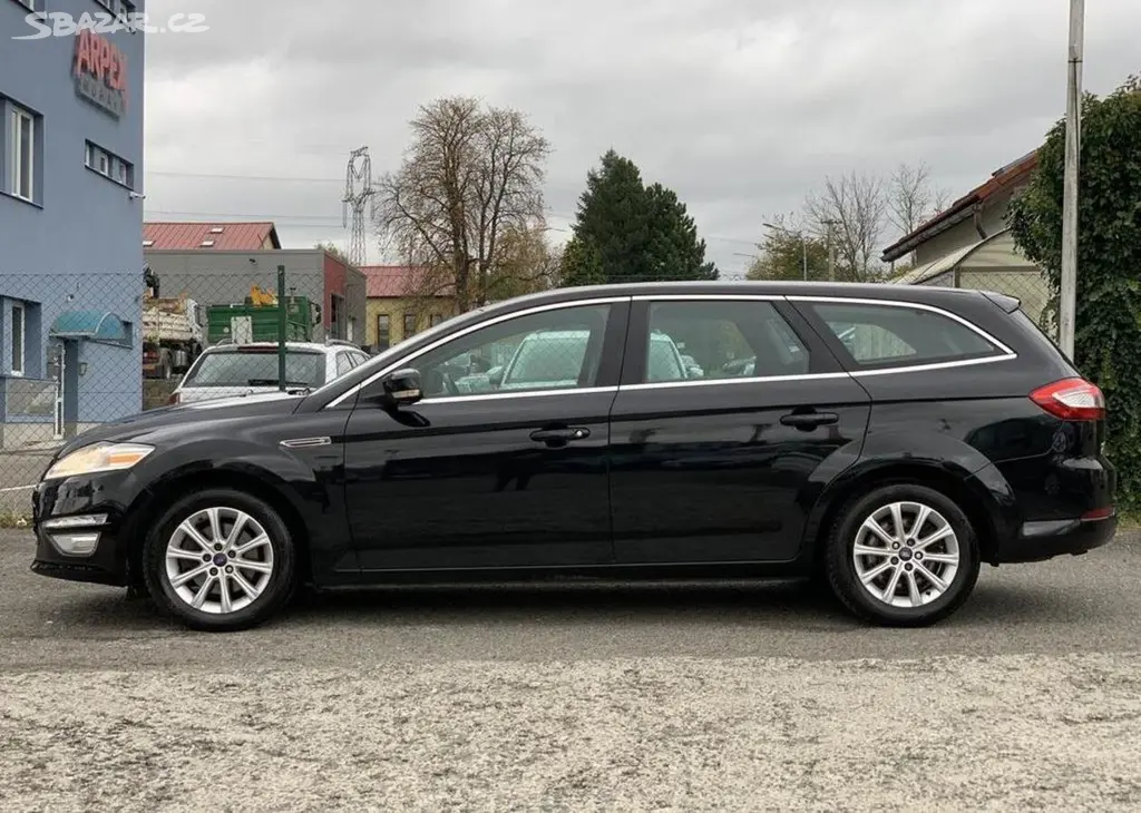 Ford Mondeo 2.0TDCi KLIMA ALU PŮVOD ČR manuální - fotka 4