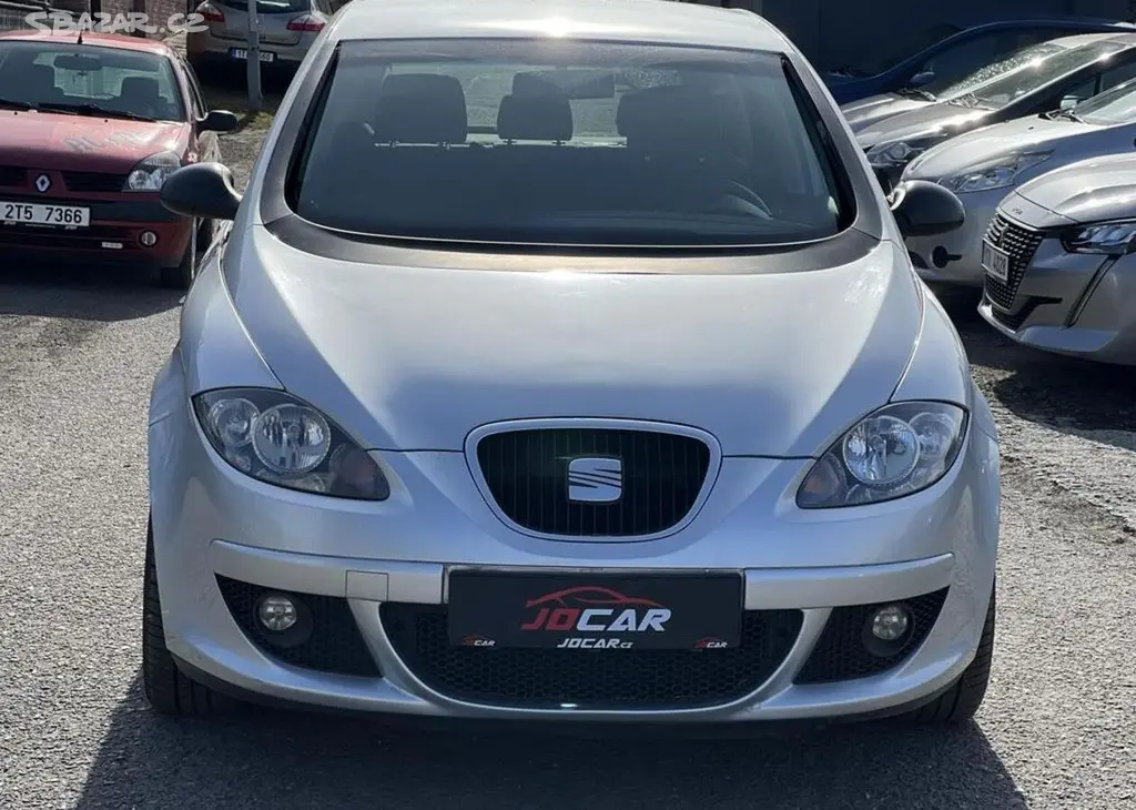 Seat Altea 1.9TDi 77kw KLIMATIZACE ABS manuální - fotka 2