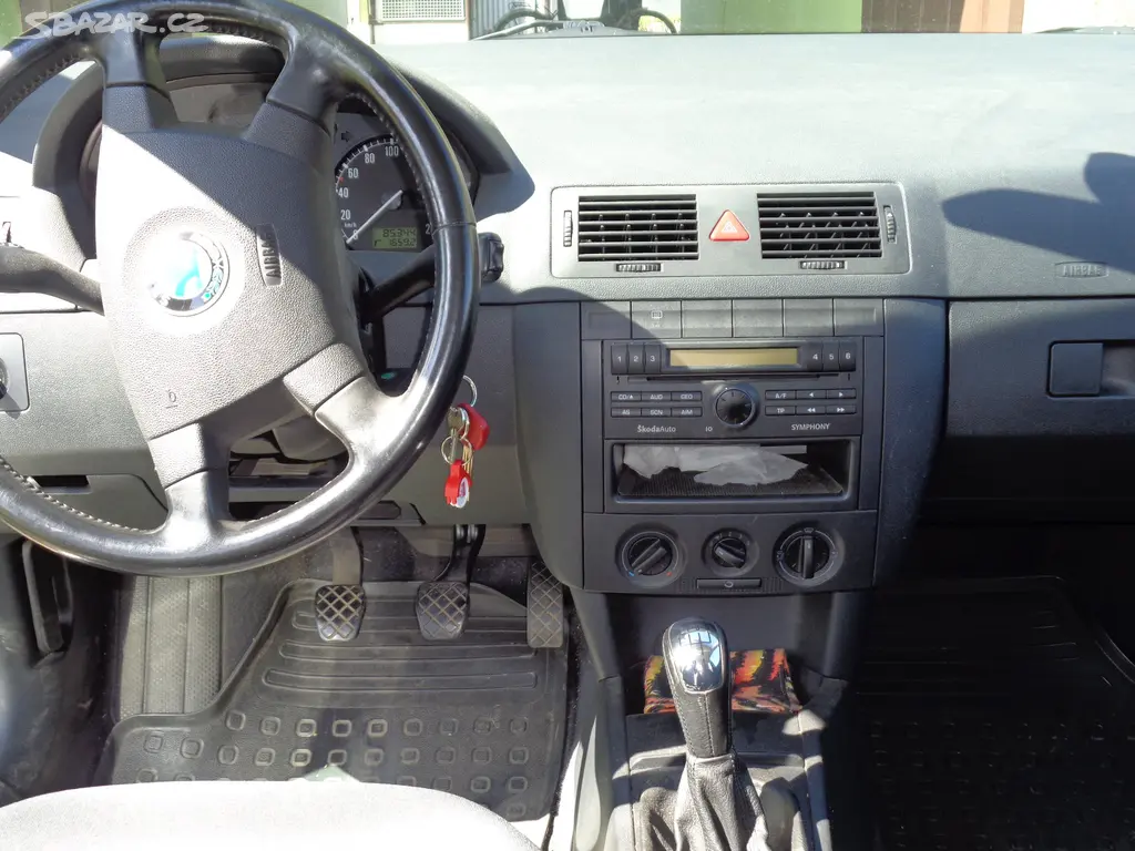 Škoda Fabia 1 - fotka 5