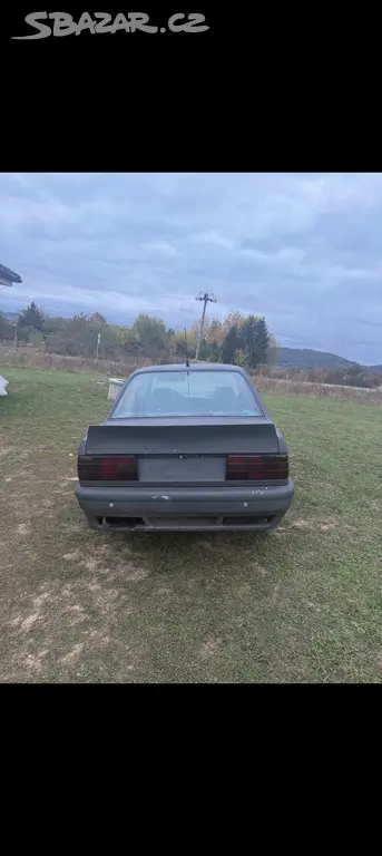 BMW E30 316i - fotka 2