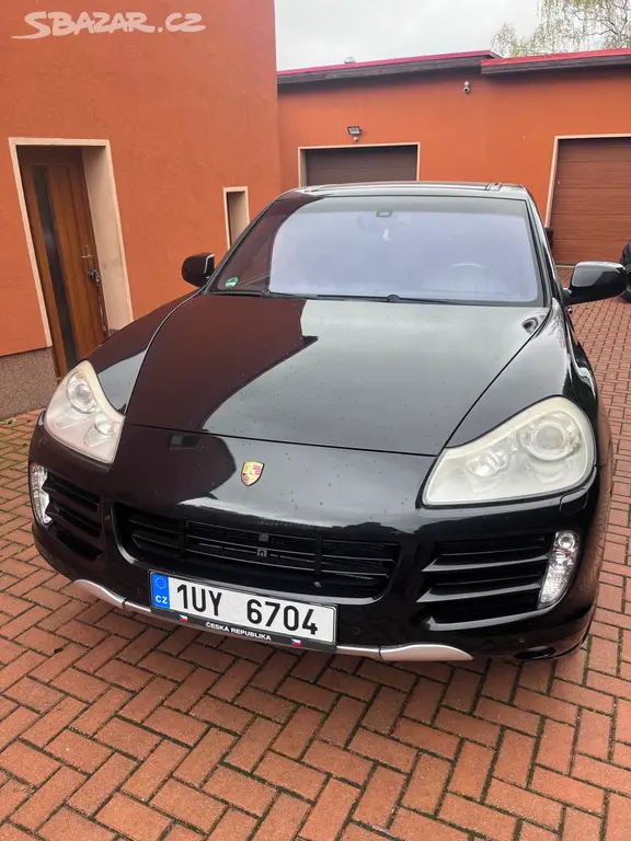 Porsche Cayenne 3.0 TDI 176 kw r.v.2010 - fotka 3