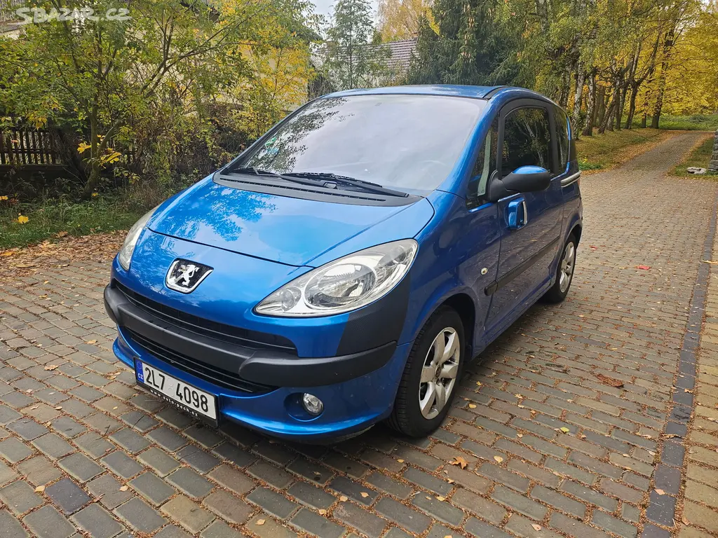 Peugeot 1007 1.4 benzin 135xxxkm najeto