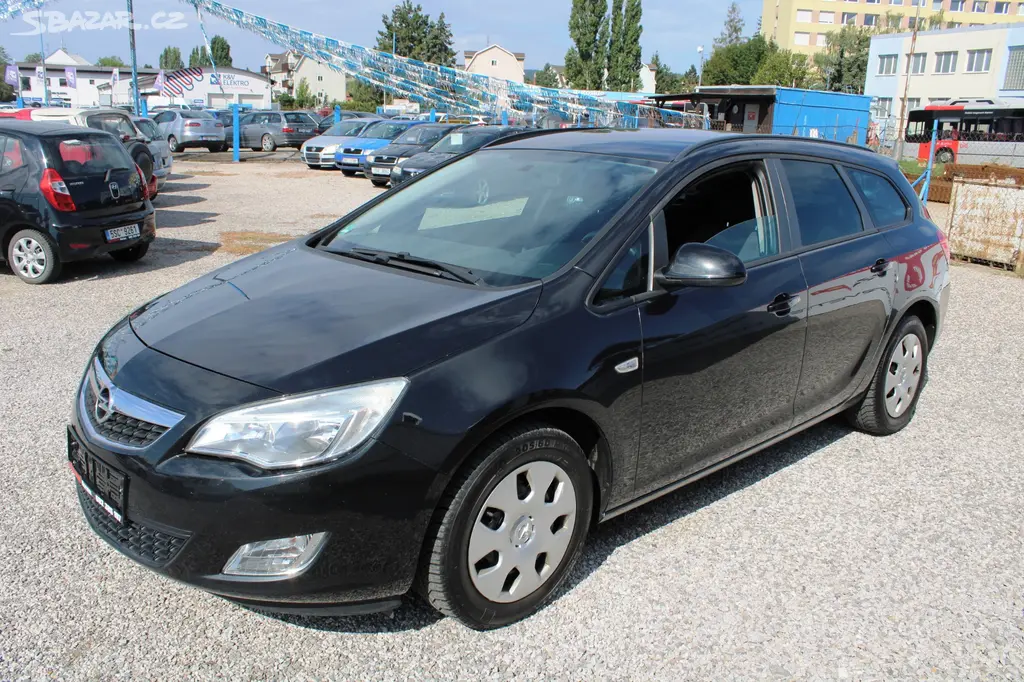 Opel Astra 1.4i KLIMA TEMPOMAT EL.OKNA - fotka 3