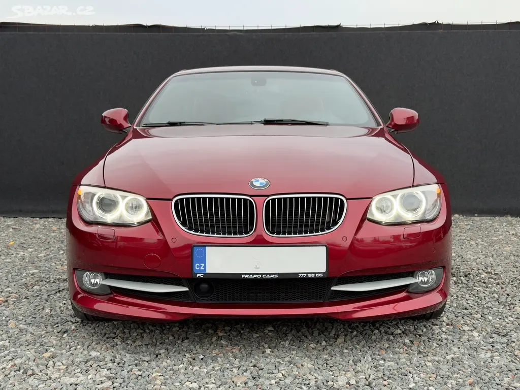 BMW E93 330d 180kW LCI 2010 | 102.889km sportsitze - fotka 2