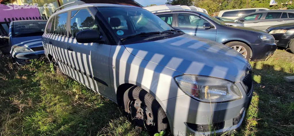 Škoda Fabia 1,2 51 kW rok výroby 2010 - fotka 2