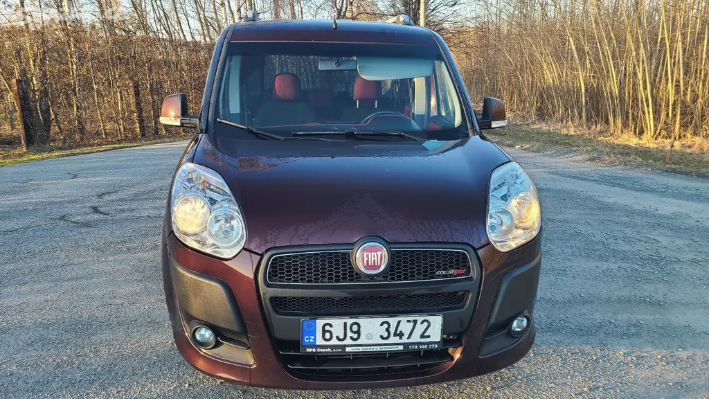 Fiat Doblo 2.0 99kW klima tažné tempomat - fotka 2