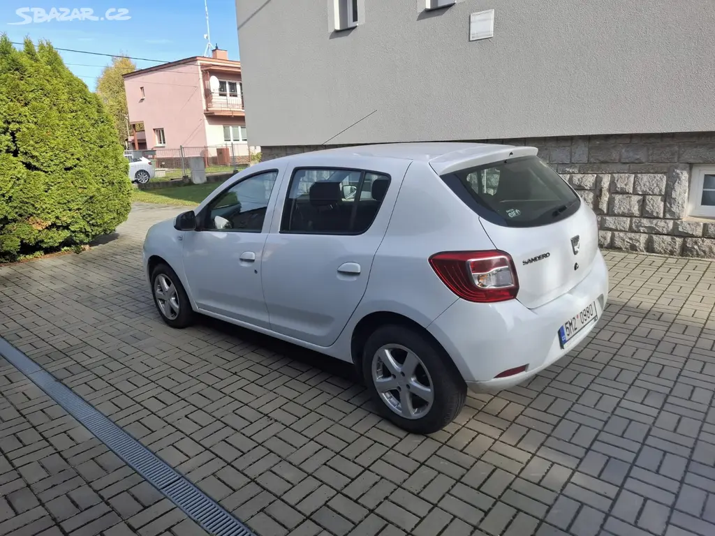 Dacia Sandero 1.2 LPG klima nová STK - fotka 3