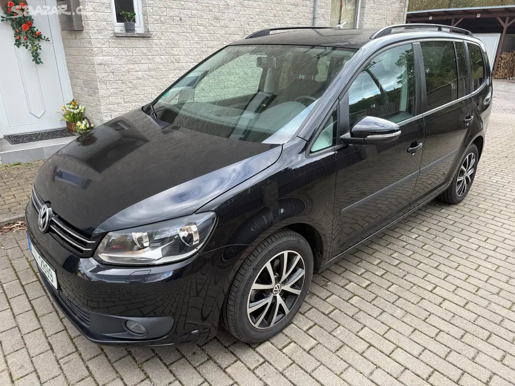VW TOURAN II 1.6 TDI 77 kW 220.558 KM + NOVÁ STK