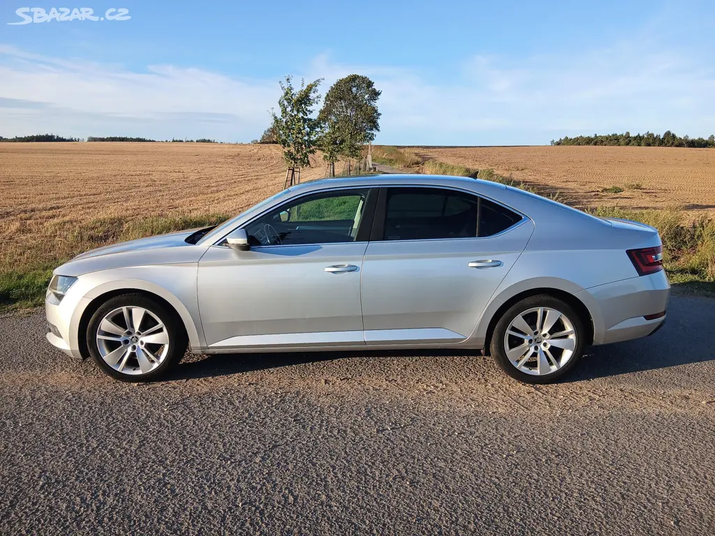 Škoda Superb 3 2.0TDI 110kW 4x4 MANUÁL Původ ČR - fotka 4