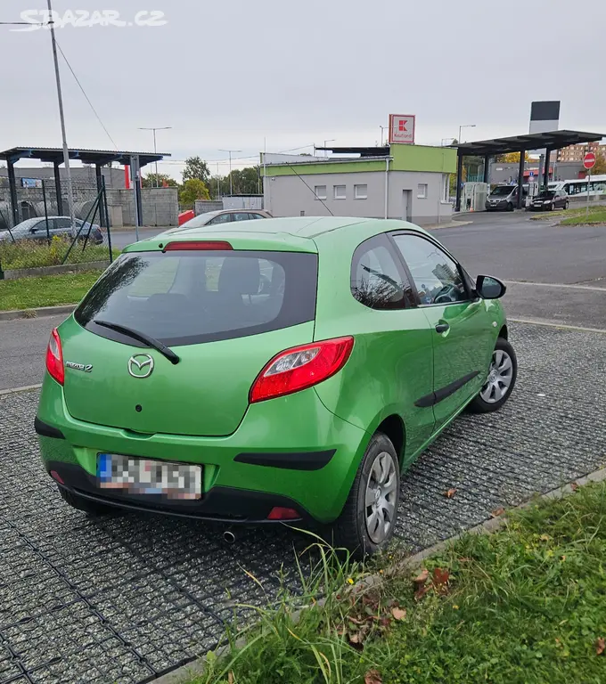 Mazda 2 1.4 55kw - fotka 4