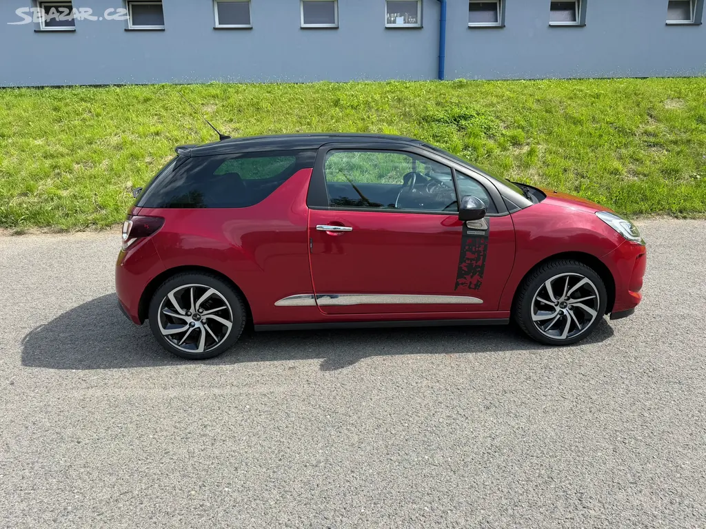 DS DS3 So Chic 1.2 81kW, 2017, automat EAT6, ČR - fotka 4