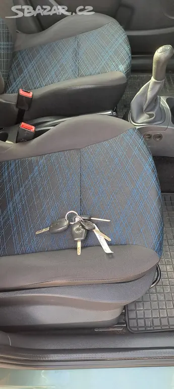 Renault Clio 1.2i 55kW 66tis.km ČR - fotka 6