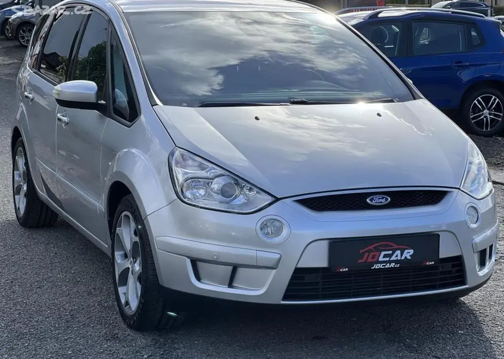 Ford S-MAX 2.0TDCi 103kw AUTOMAT ALU KLIM - fotka 3
