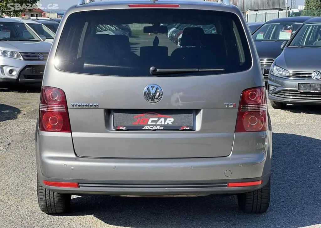 Volkswagen Touran United 1.4TSi 103kw TEMPOMAT - fotka 6