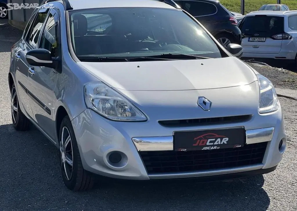 Renault Clio 1.2i 16v KLIMA KOUPENO V ČR manuální - fotka 3