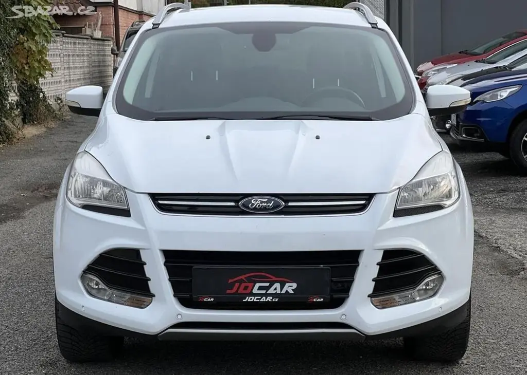Ford Kuga 2.0TDCi 4x4 AUTOMAT TITANIUM automatická - fotka 2