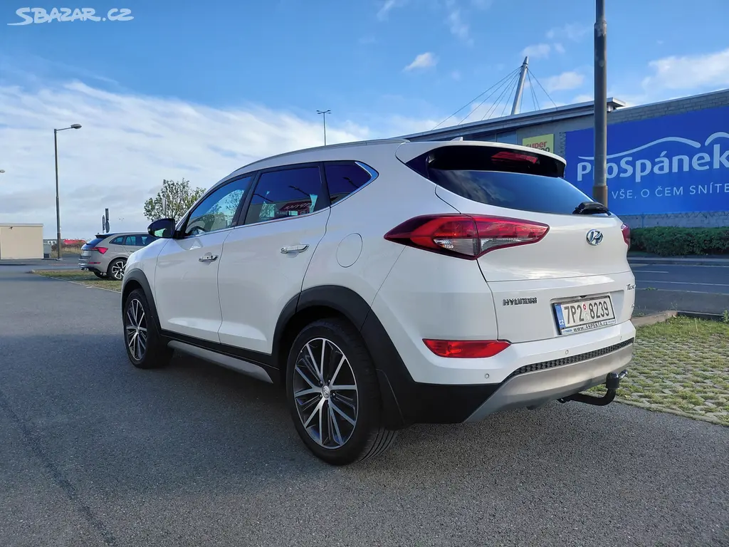 Hyundai Tucson, 2.0CRDI 100KW 4x4 1.MAJ EXTRA! - fotka 5
