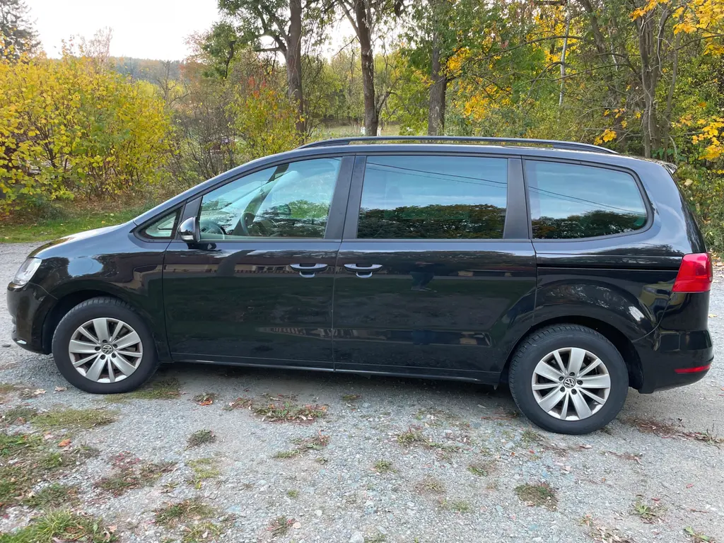 Volkswagen Sharan 2.0 TDi, 2013, 103 kW - fotka 3