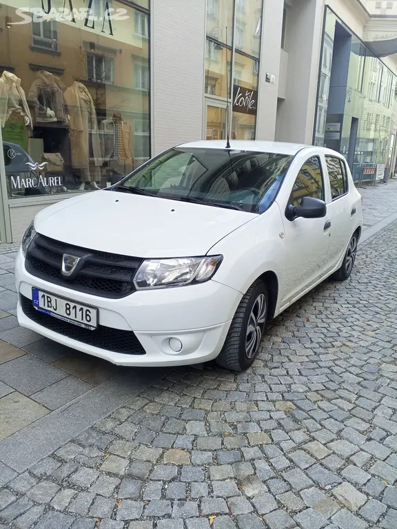 Dacia SANDERO 1.2 16V 54KW /NOVA STK/PRVNI MAJITEL - fotka 2