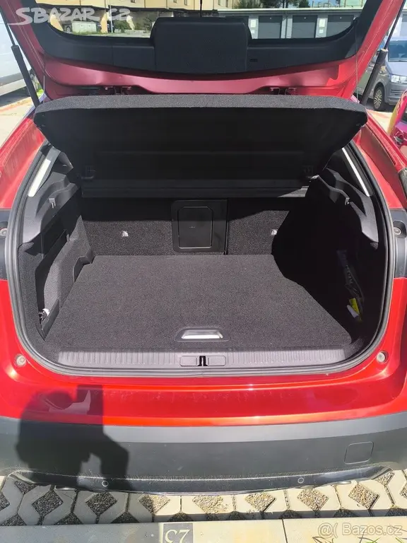 Citroën C4 r.2021,66000km.Výbava Shine - fotka 3
