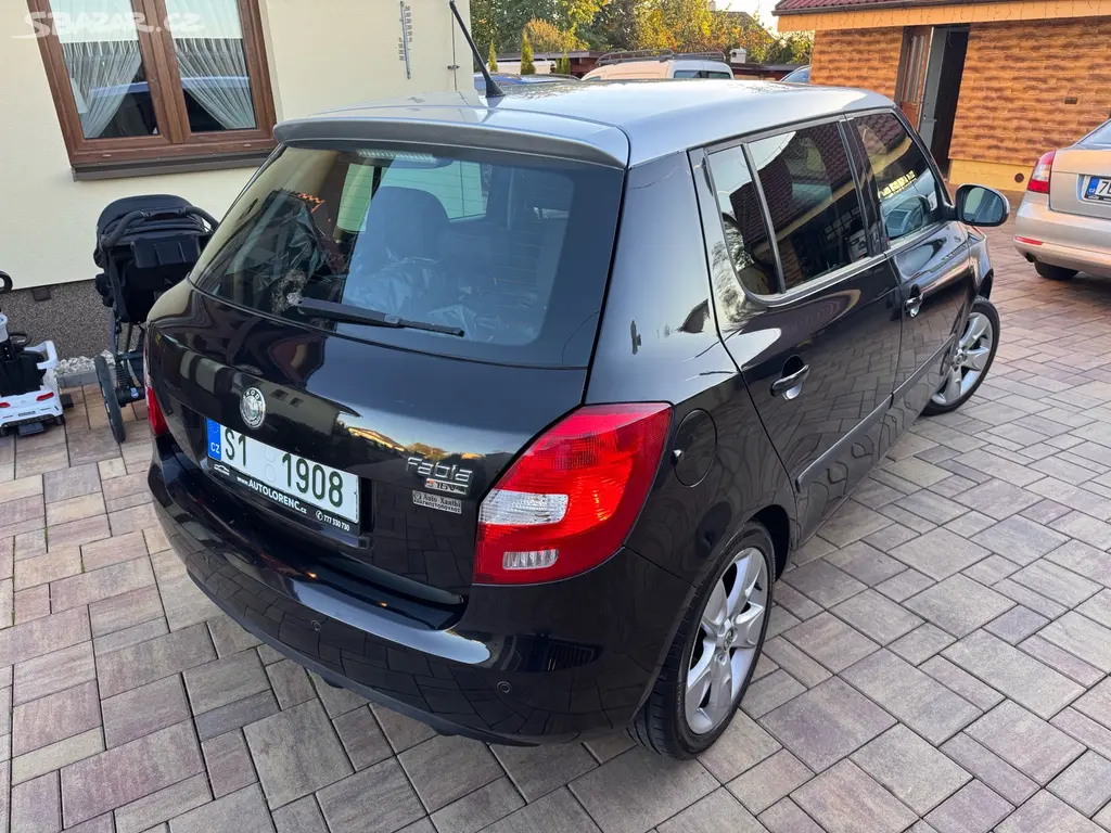 Škoda FABIA 1.4i 63KW ELEGANCE SPORT - fotka 4