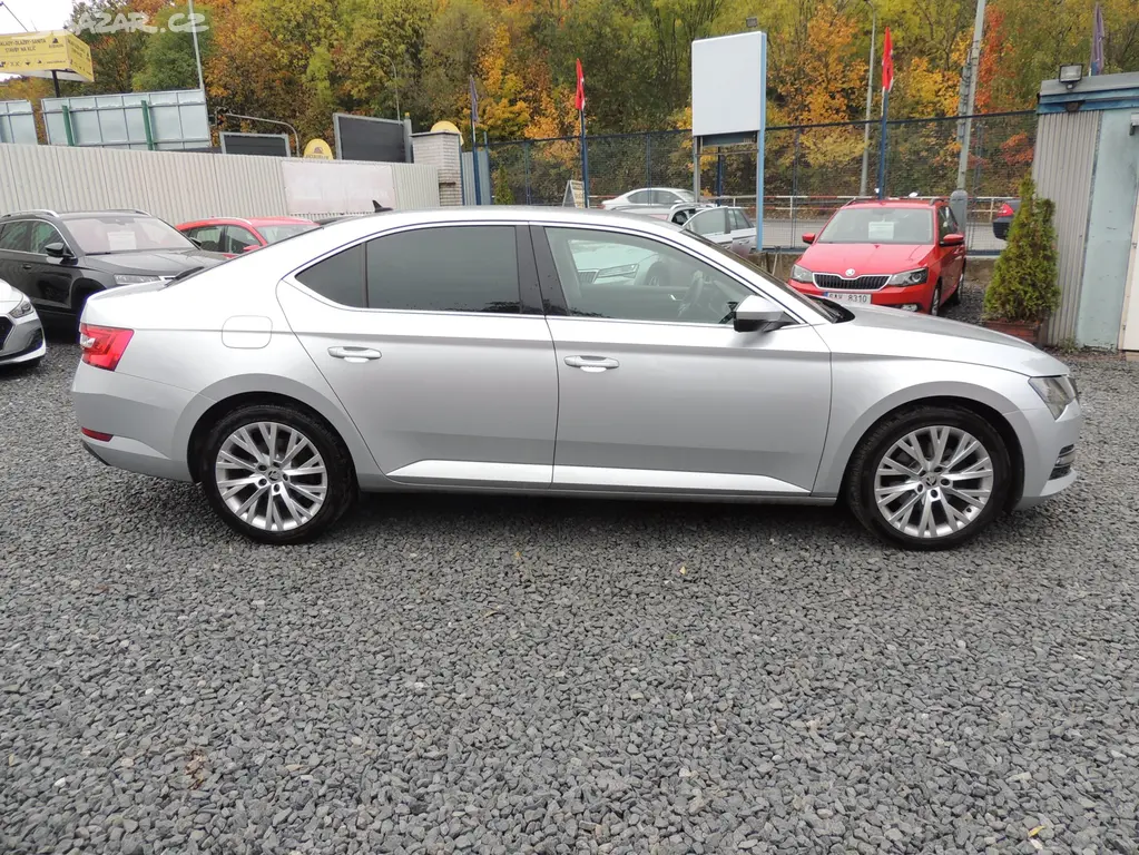 Škoda Superb 2.0TDi,110kw,Style,Webasto,2020,-21% - fotka 4
