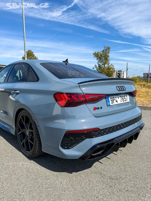 AUDI RS3 Y8 - fotka 5